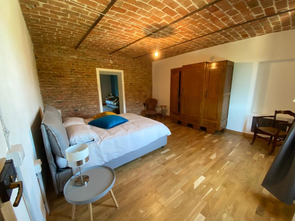Il Noccioletto Bed & Breakfast Mombaruzzo Luaran gambar